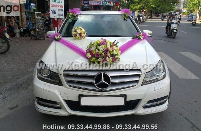 cho-thue-xe-cuoi-mercedes-c200-gia-re-o-tai-ha-noi-11