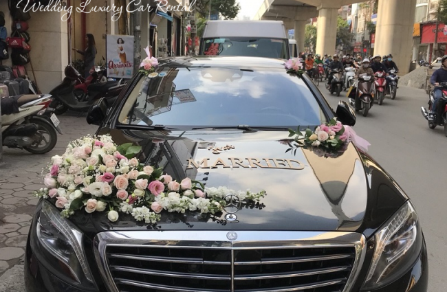 nen-chon-xe-cuoi-mercedes-s500-mau-den