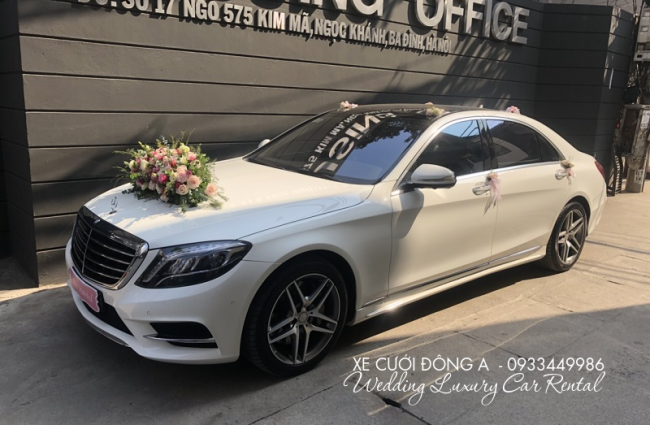 dich-vu-thue-xe-cuoi-mercedes