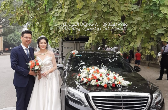 thue-xe-cuoi-mercedes-tai-ha-noi