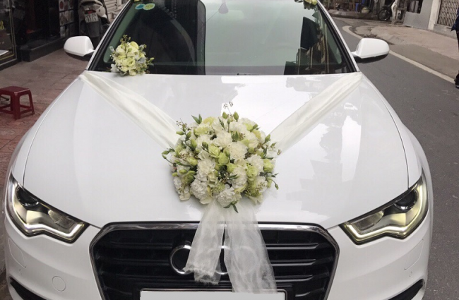 thue-xe-cuoi-audi-tai-ha-noi