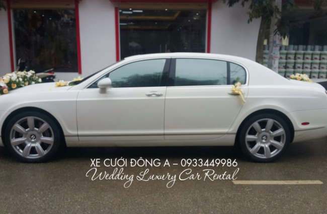thue-xe-cuoi-bentley-uy-tin